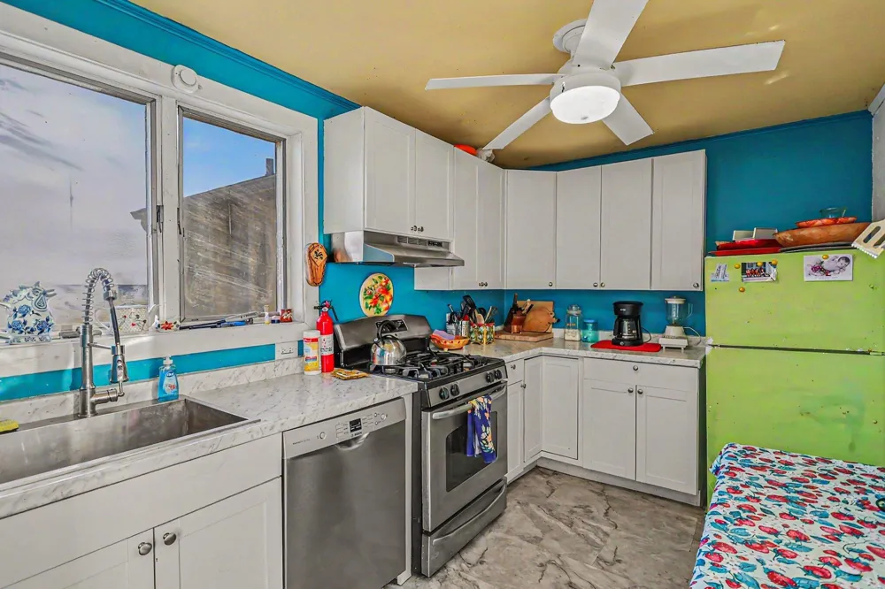 409 Shore Drive South Haven City, MI 49090