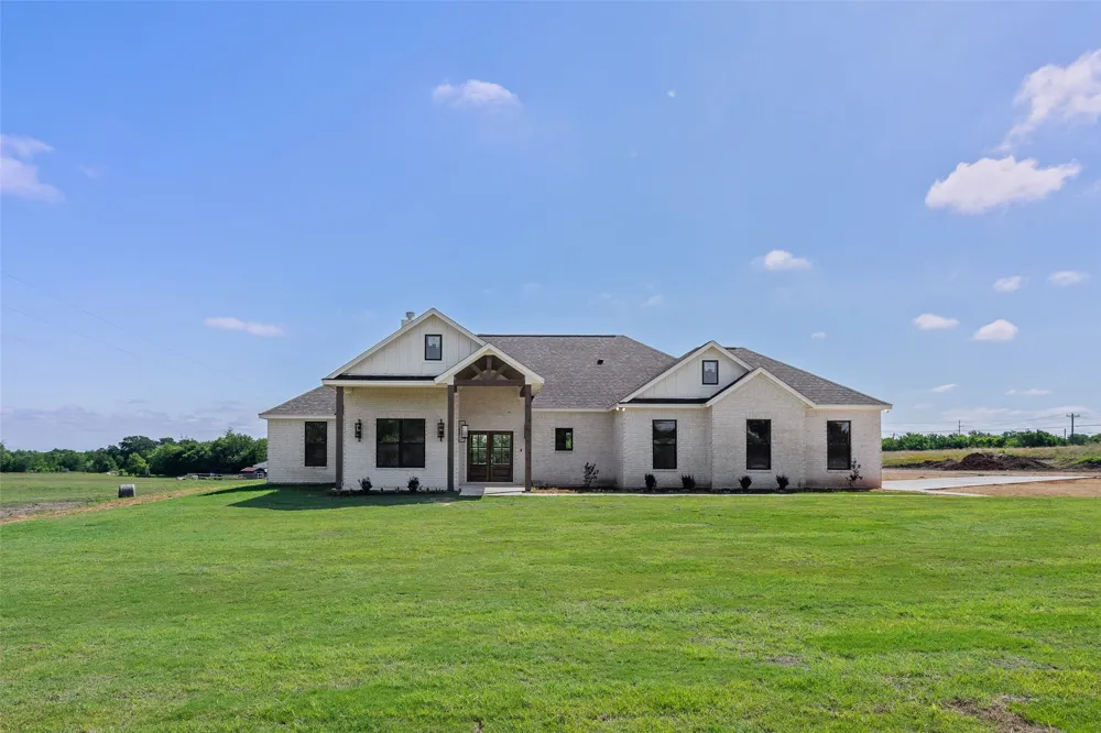 4406 Colony Road Granbury, TX 76048
