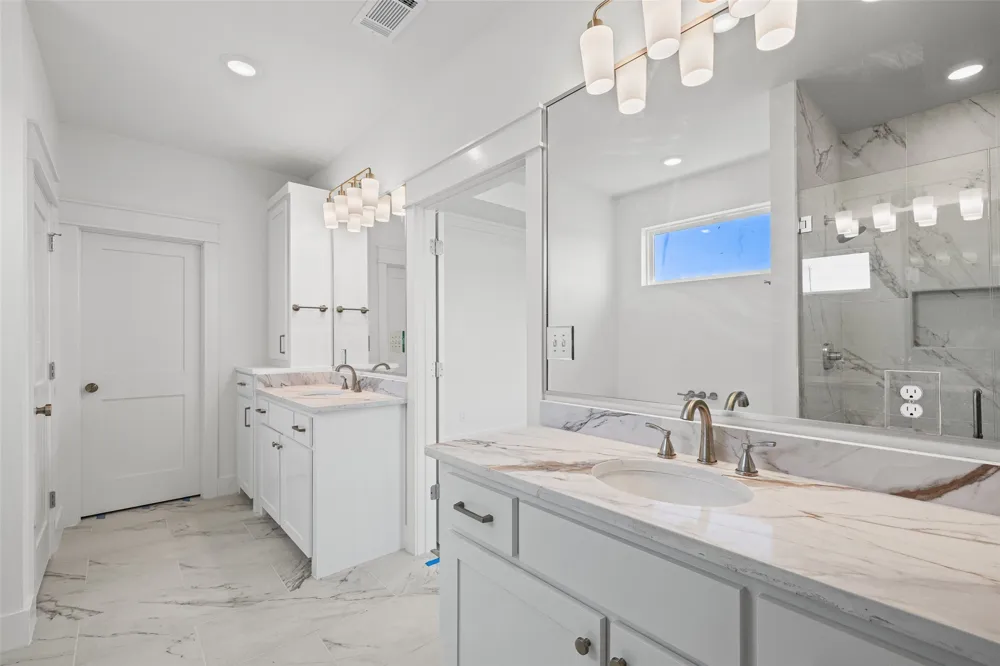 4406 Colony Road Granbury, TX 76048