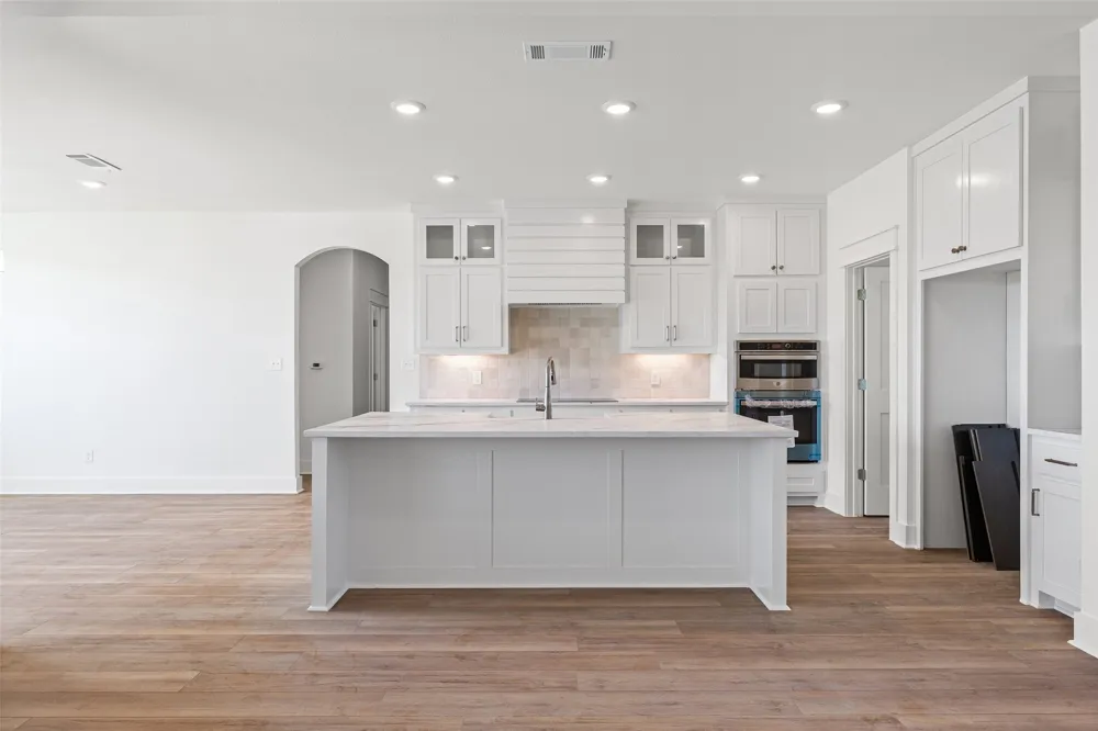 4406 Colony Road Granbury, TX 76048