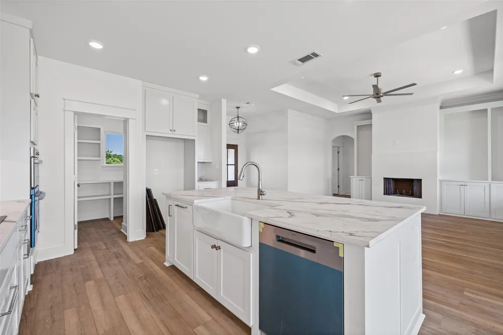 4406 Colony Road Granbury, TX 76048