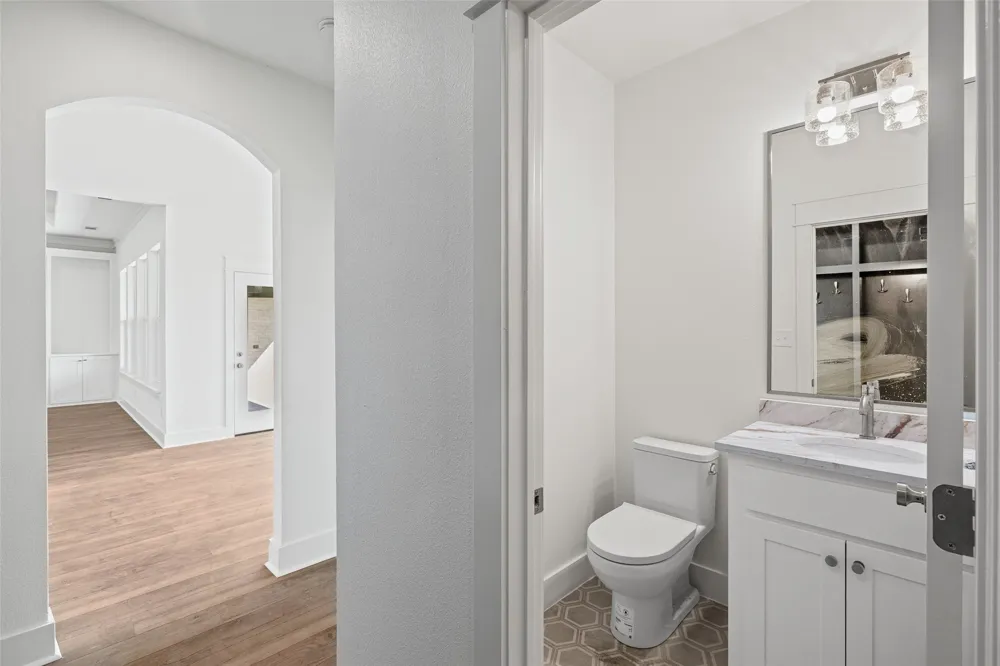 4406 Colony Road Granbury, TX 76048