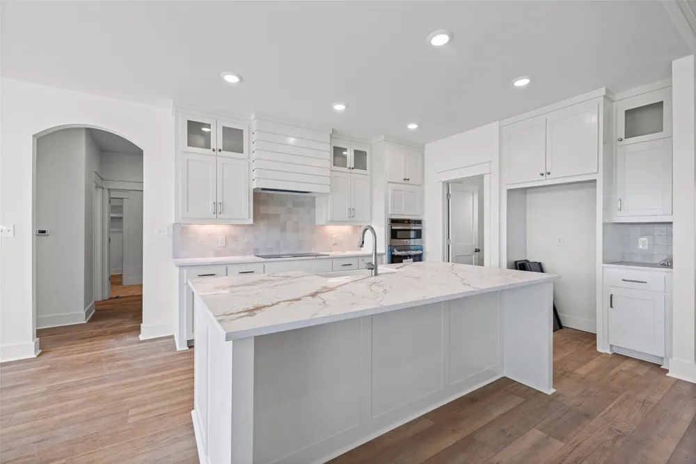 4406 Colony Road Granbury, TX 76048