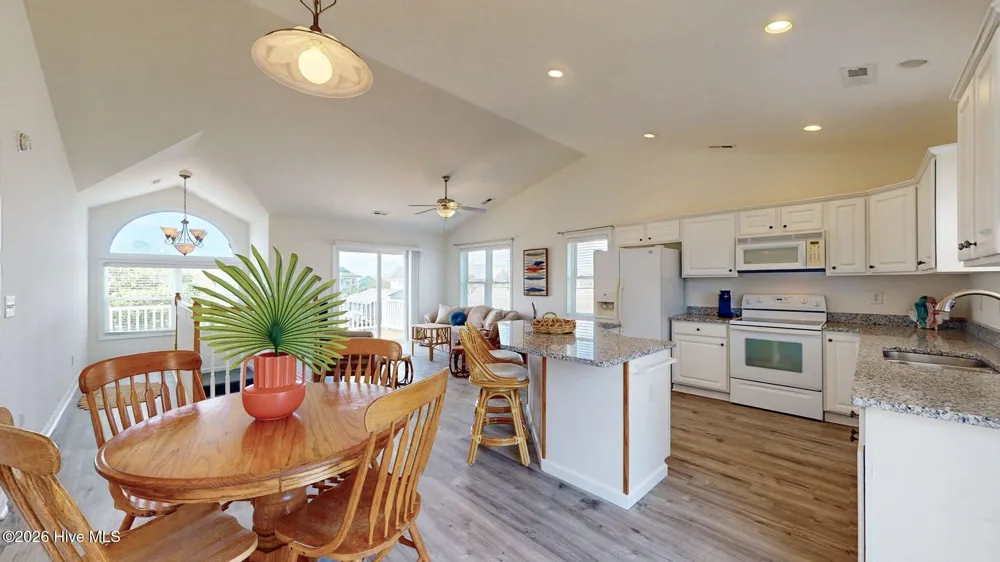 58 Ridge Surf City, NC 28445
