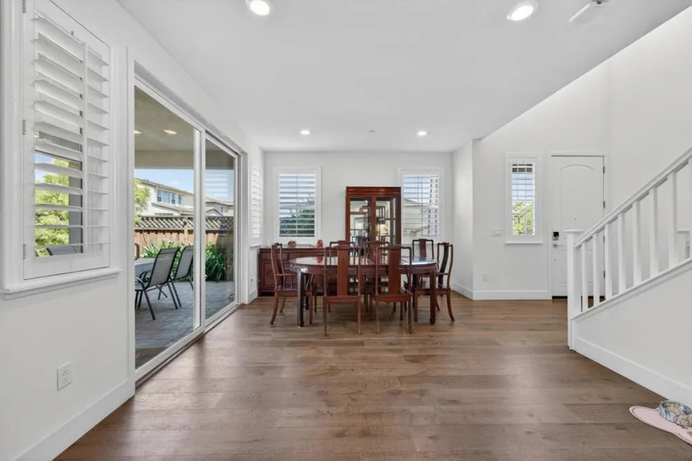7011 Kirigin Way Gilroy, CA 95020