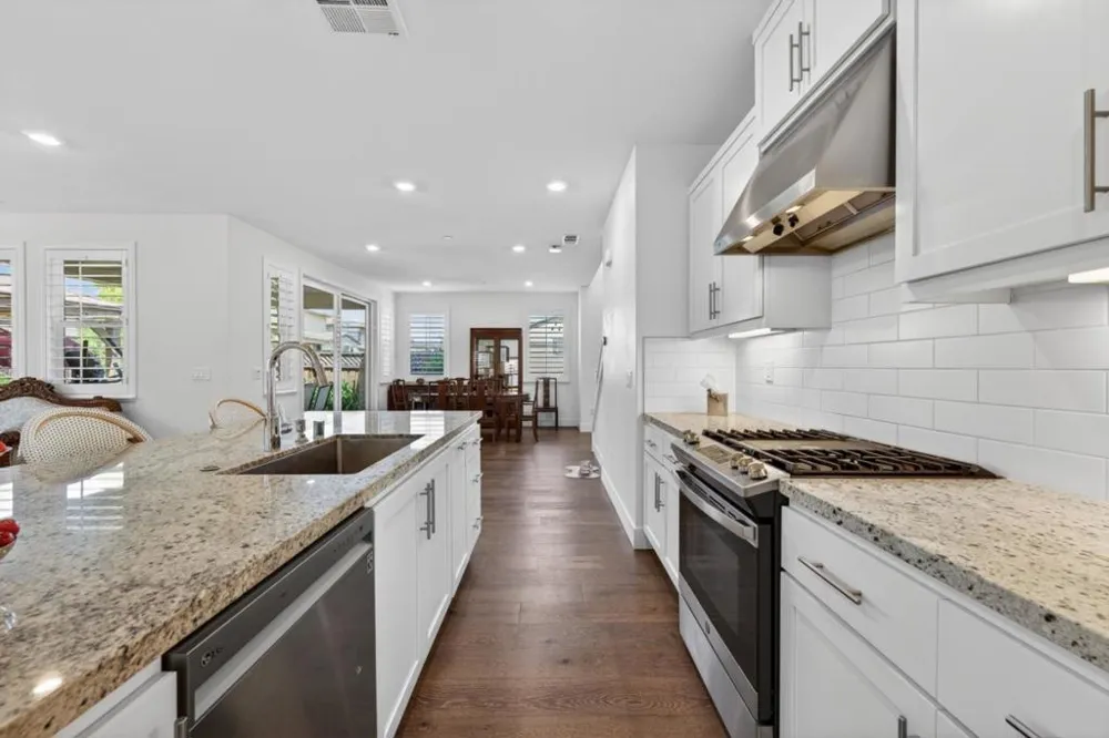 7011 Kirigin Way Gilroy, CA 95020
