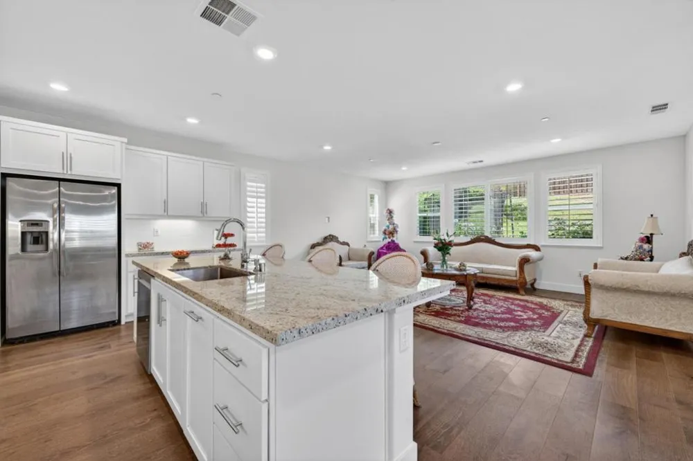 7011 Kirigin Way Gilroy, CA 95020