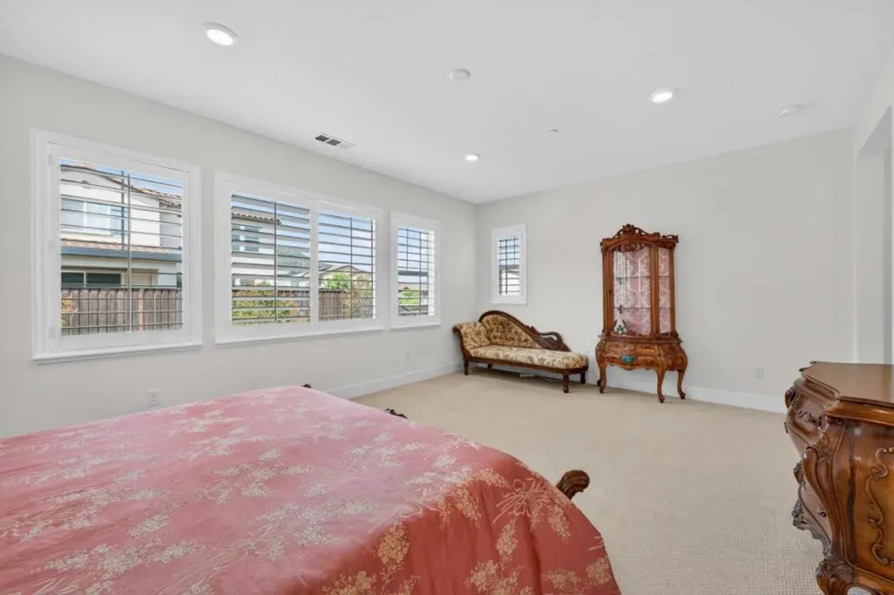 7011 Kirigin Way Gilroy, CA 95020