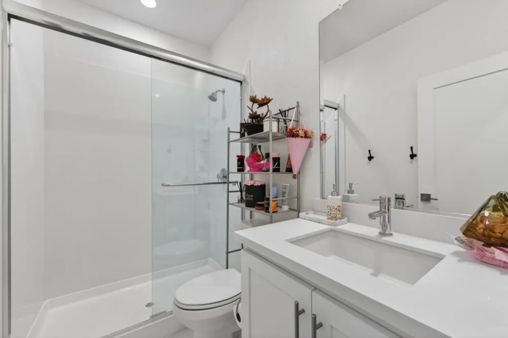 7011 Kirigin Way Gilroy, CA 95020