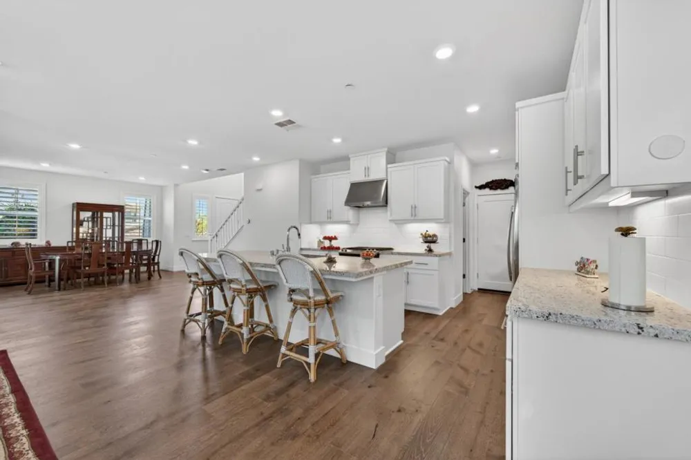 7011 Kirigin Way Gilroy, CA 95020
