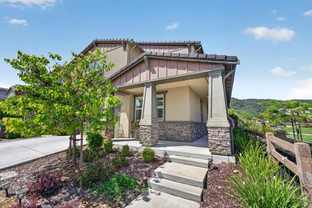 7011 Kirigin Way Gilroy, CA 95020