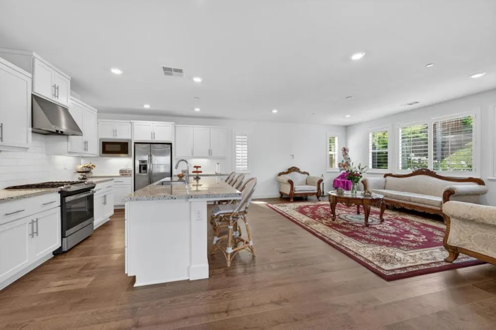 7011 Kirigin Way Gilroy, CA 95020