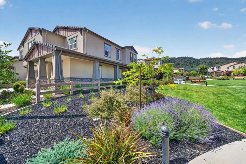 7011 Kirigin Way Gilroy, CA 95020