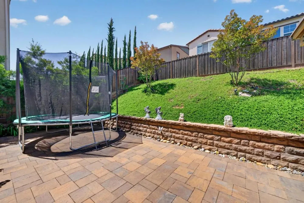 7011 Kirigin Way Gilroy, CA 95020