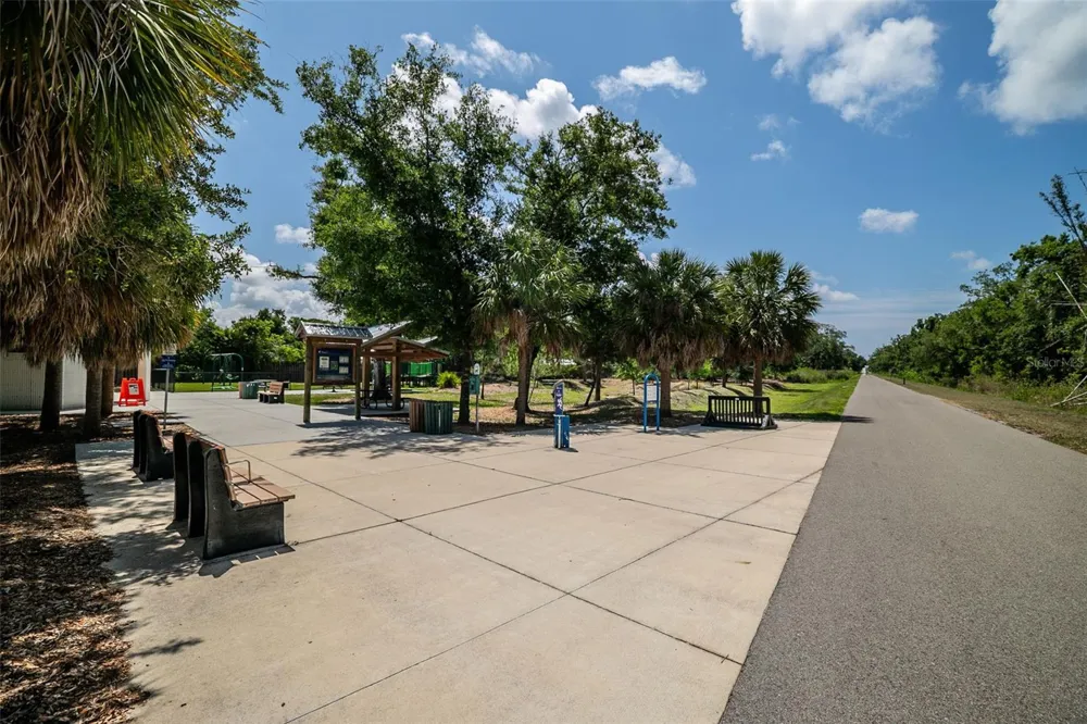 2749 GREENDALE DRIVE Sarasota, FL 34232