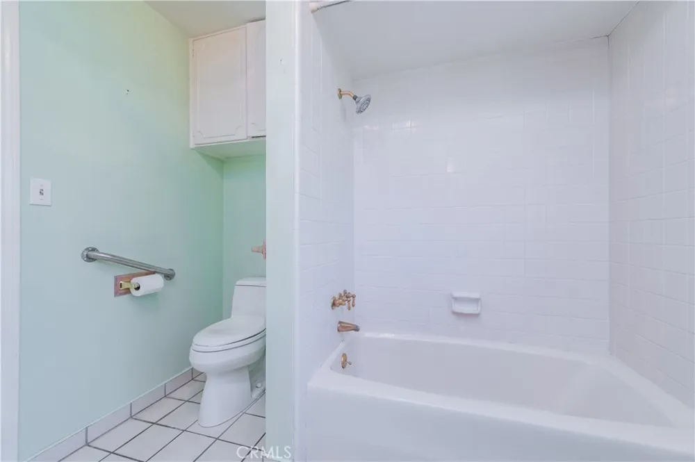 2847 Monte Verde Covina, CA 91724