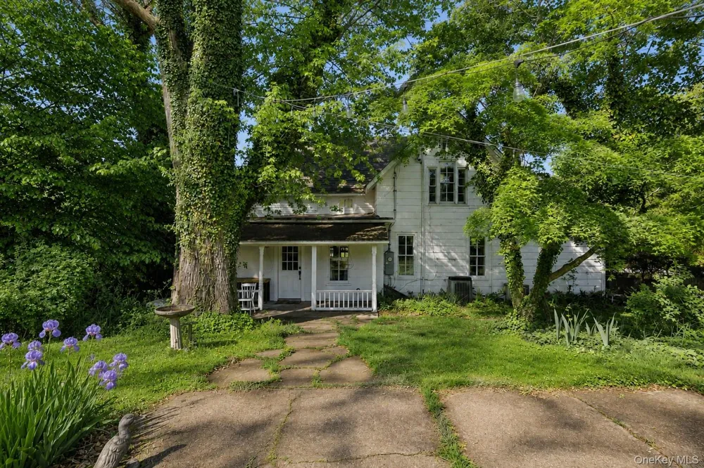 45 Shore Road Setauket, NY 11733