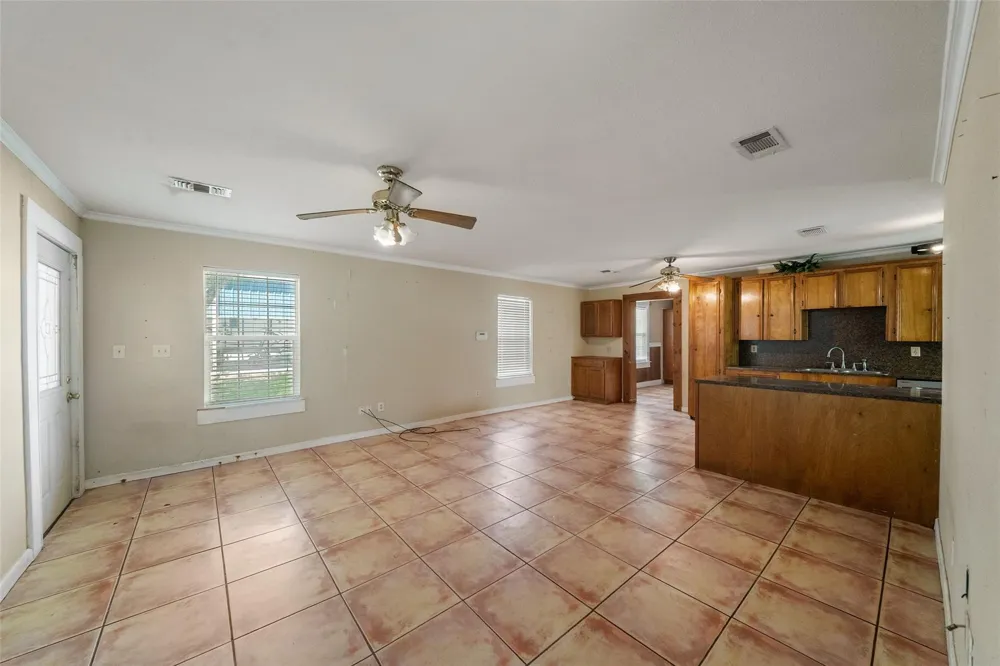 307 Center Street Matagorda, TX 77457
