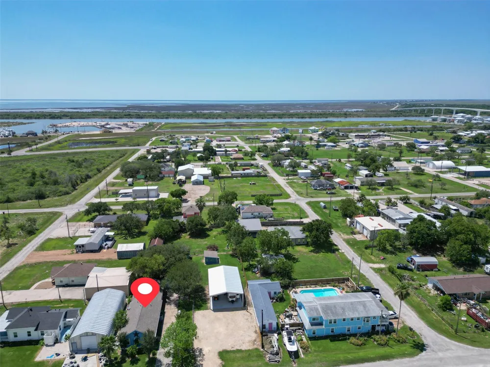 307 Center Street Matagorda, TX 77457