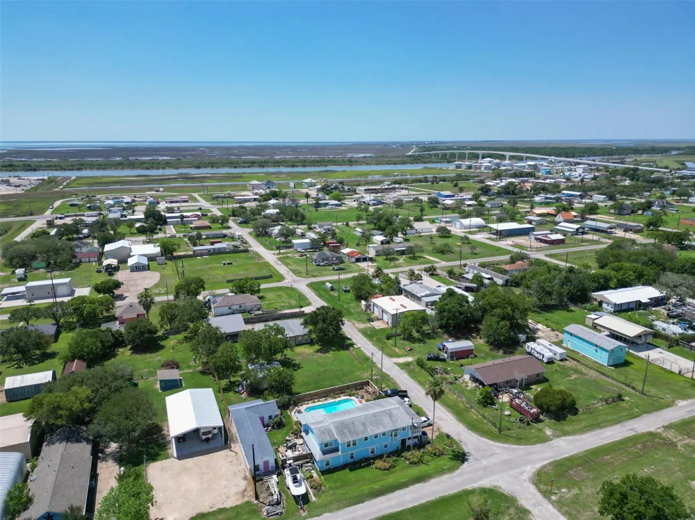 307 Center Street Matagorda, TX 77457
