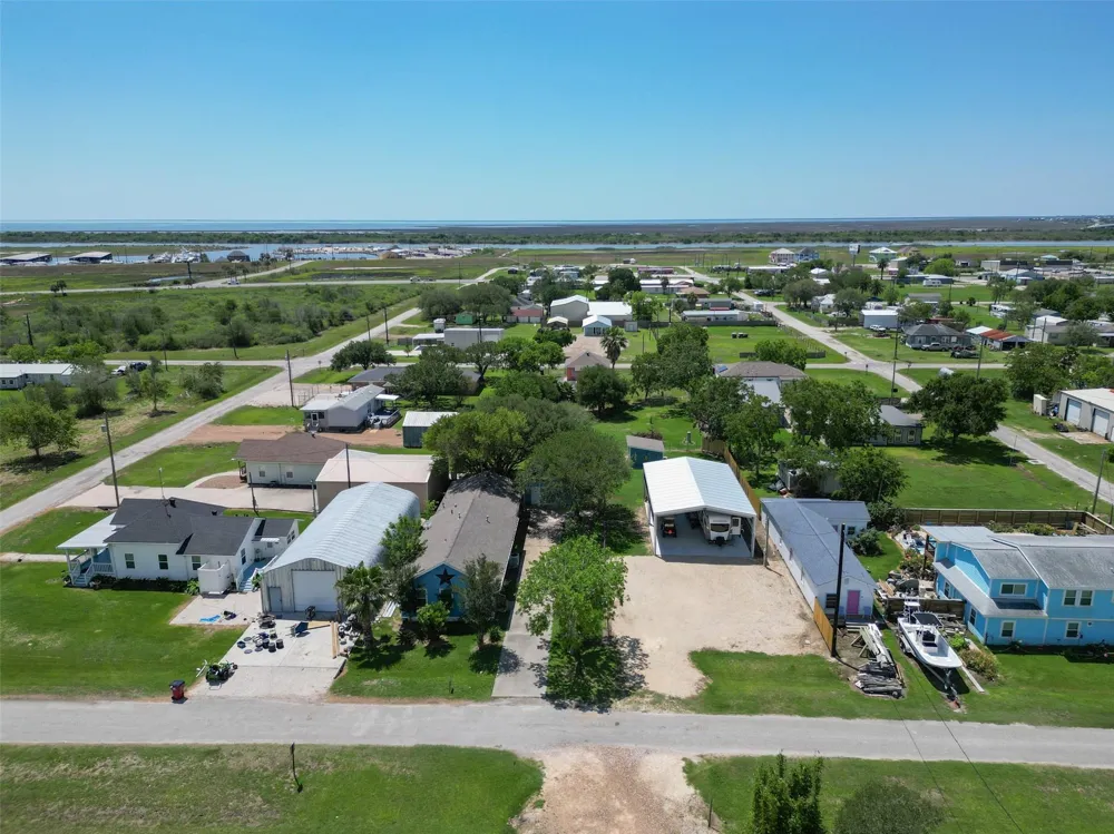 307 Center Street Matagorda, TX 77457