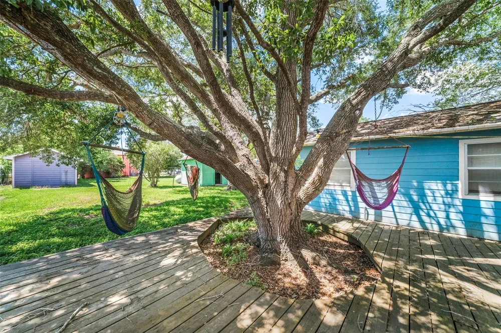 307 Center Street Matagorda, TX 77457
