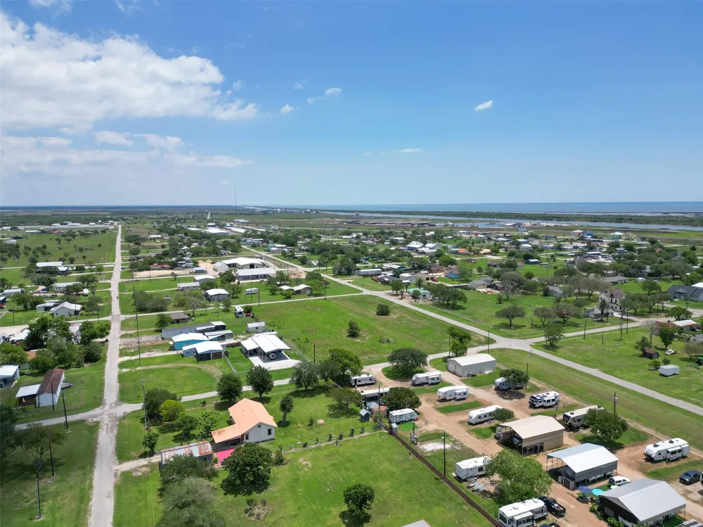 422 Caney Street Matagorda, TX 77457