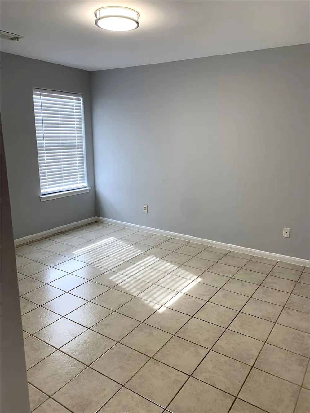 3020 La Estancia Lane Houston, TX 77093