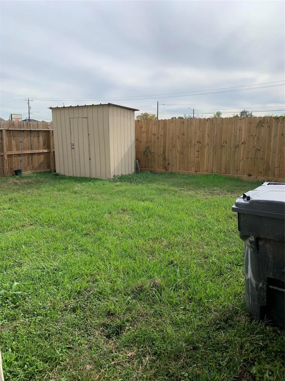 3020 La Estancia Lane Houston, TX 77093