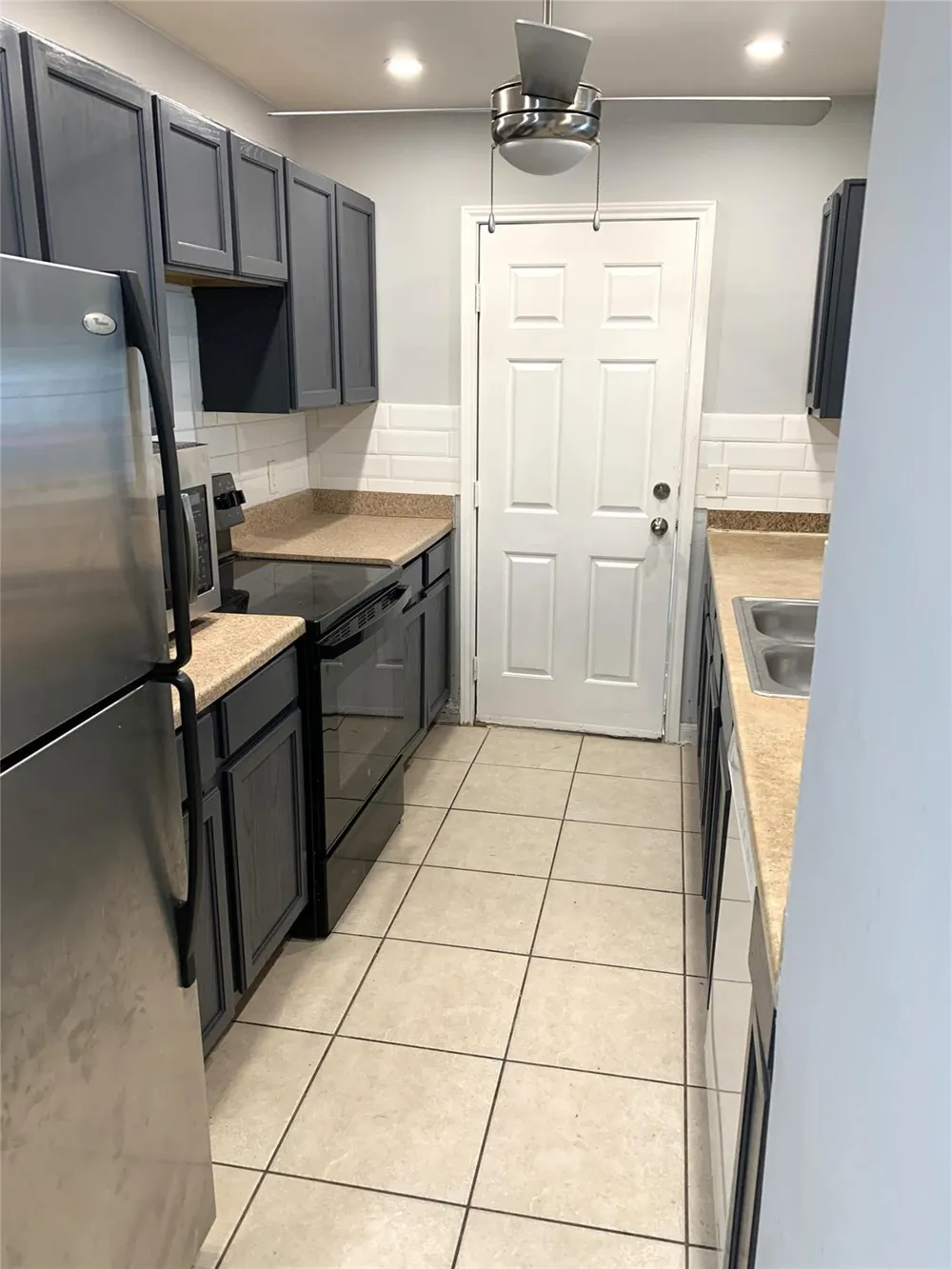 3020 La Estancia Lane Houston, TX 77093