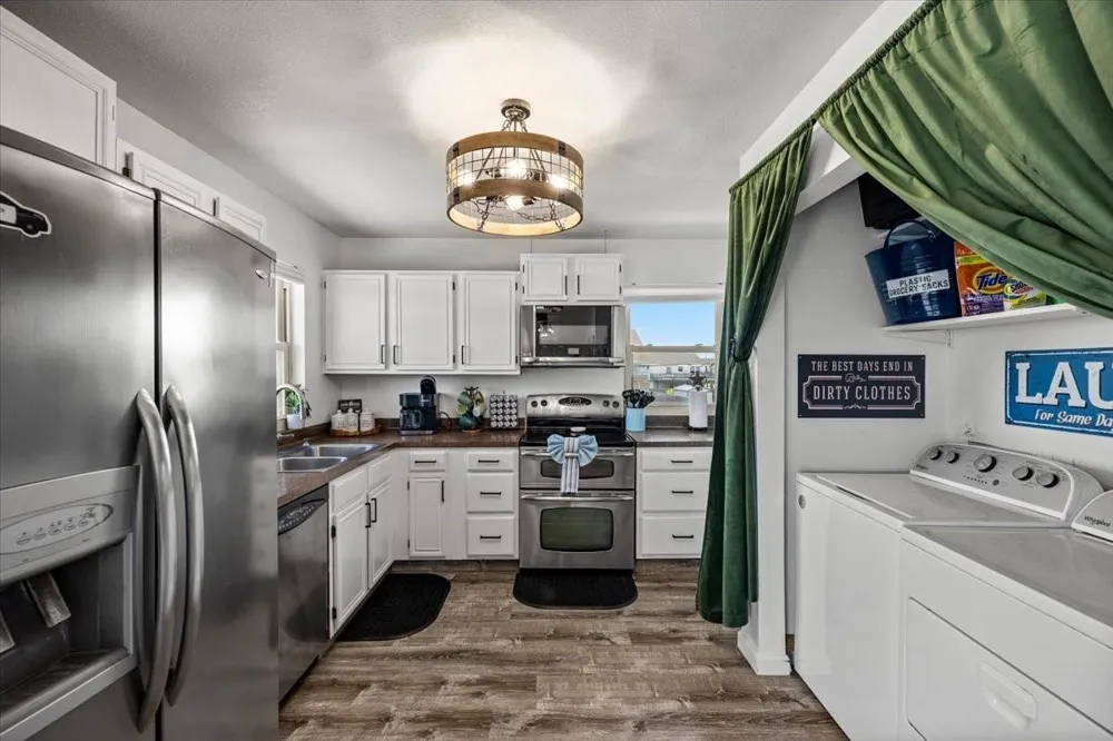16538 Jean Lafitte Road Jamaica Beach, TX 77554