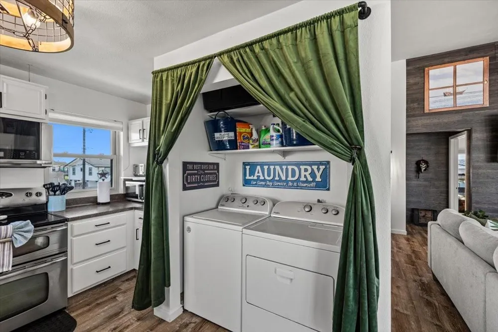 16538 Jean Lafitte Road Jamaica Beach, TX 77554