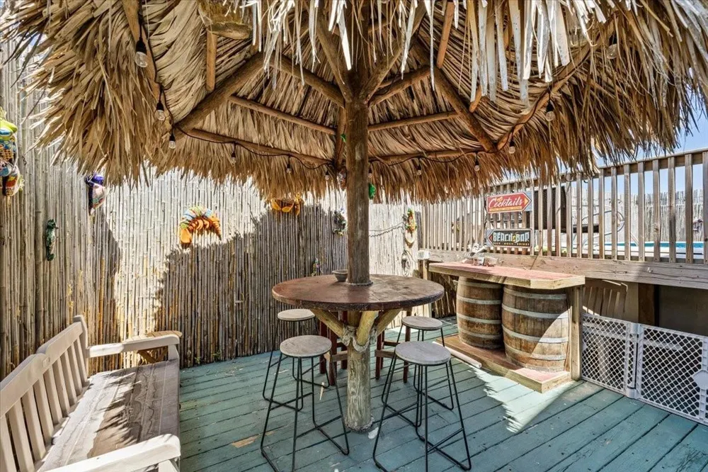16538 Jean Lafitte Road Jamaica Beach, TX 77554