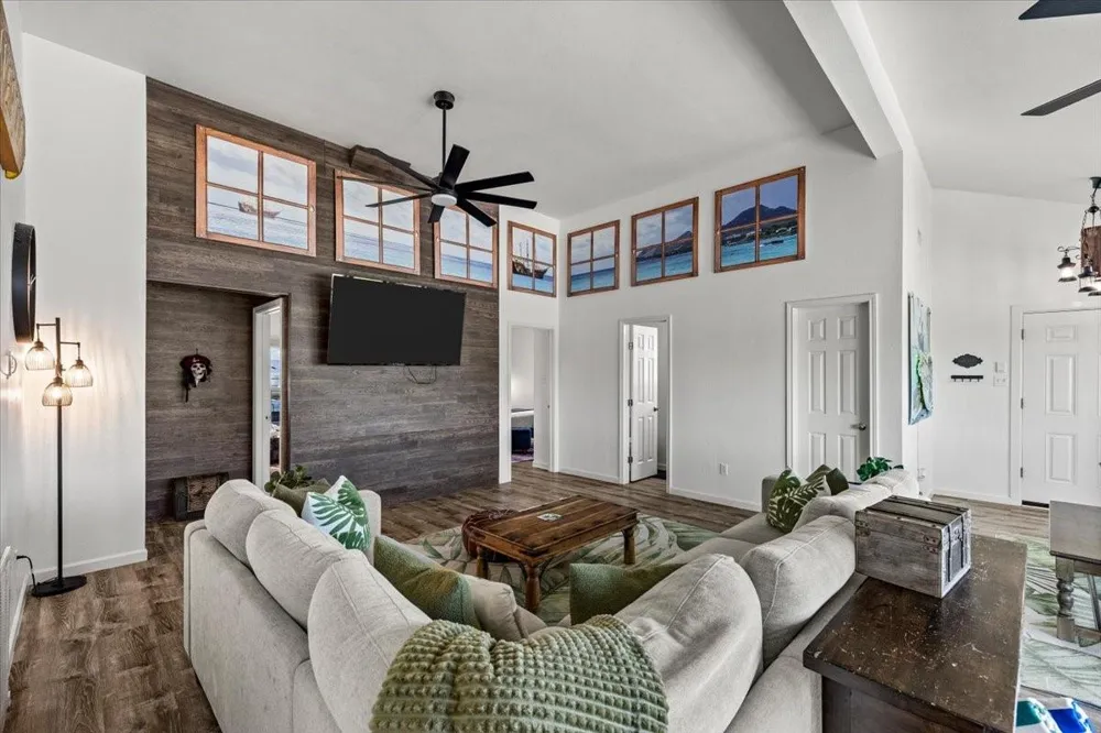 16538 Jean Lafitte Road Jamaica Beach, TX 77554