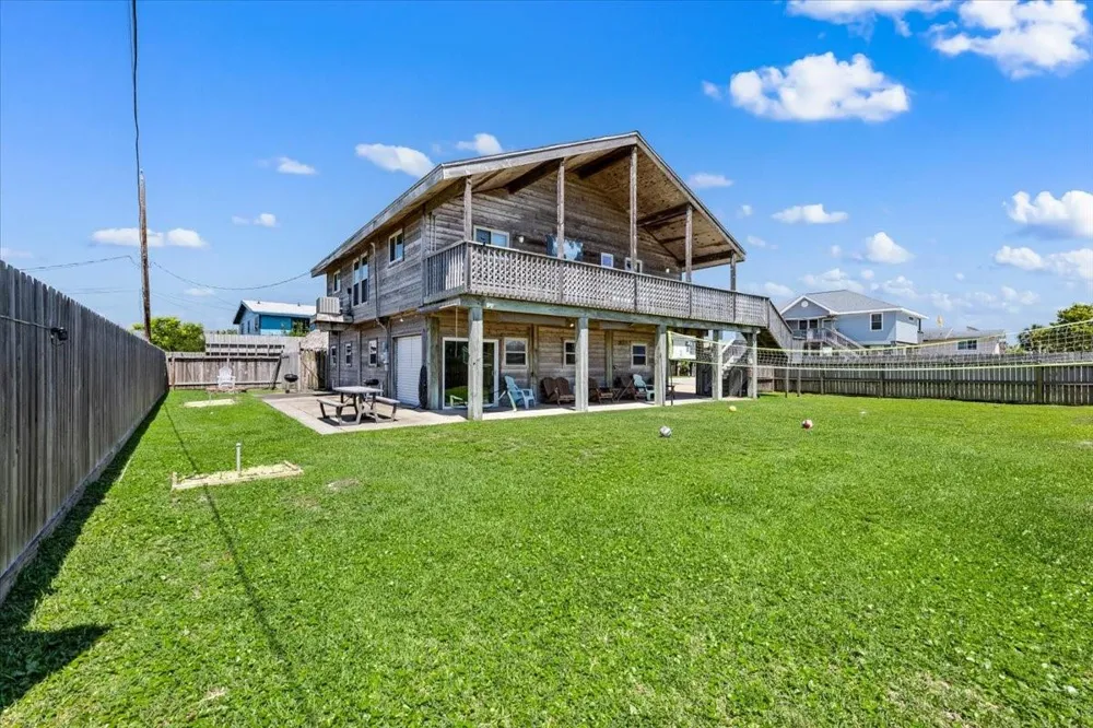 16538 Jean Lafitte Road Jamaica Beach, TX 77554