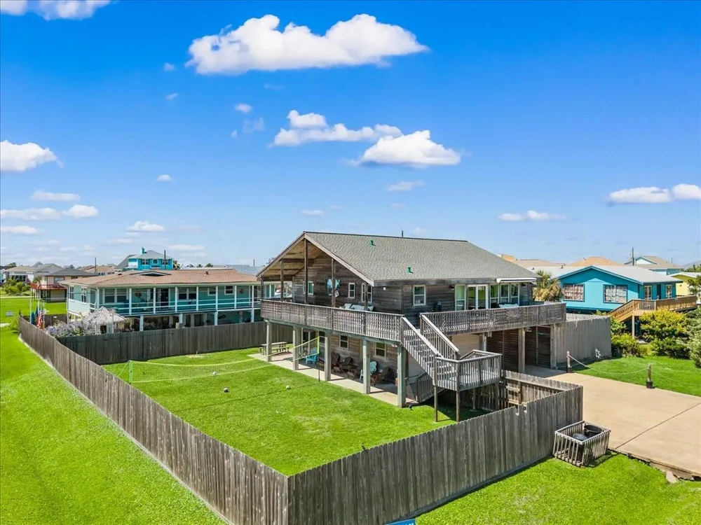 16538 Jean Lafitte Road Jamaica Beach, TX 77554