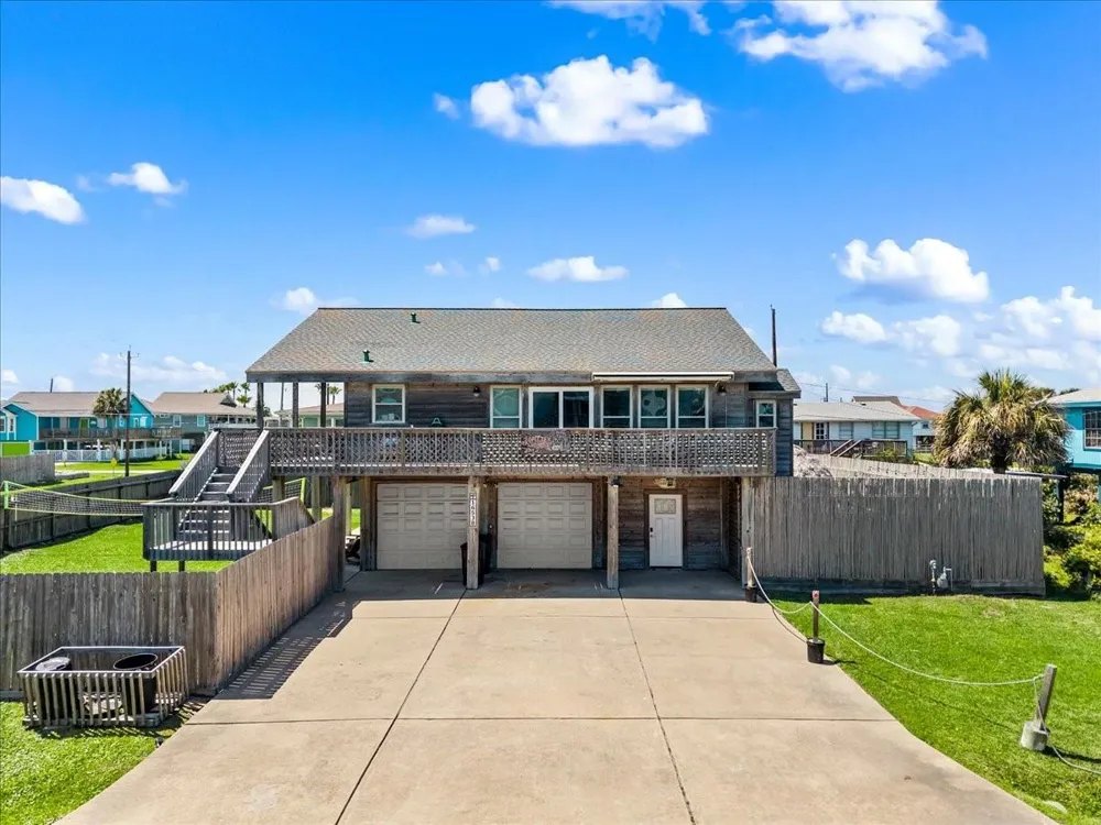 16538 Jean Lafitte Road Jamaica Beach, TX 77554