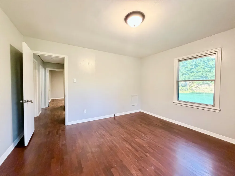 3723 Beaumont Avenue Liberty, TX 77575