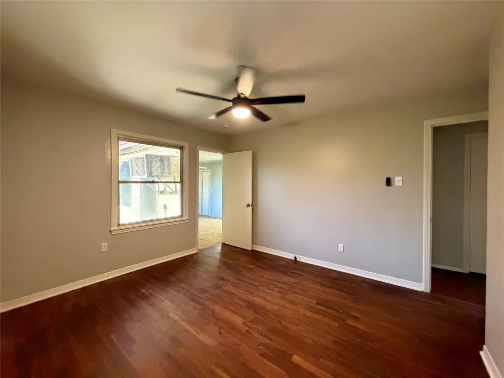 3723 Beaumont Avenue Liberty, TX 77575
