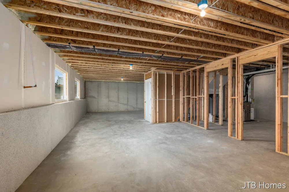 7605 Brook Villa South #135 Allendale, MI 49401