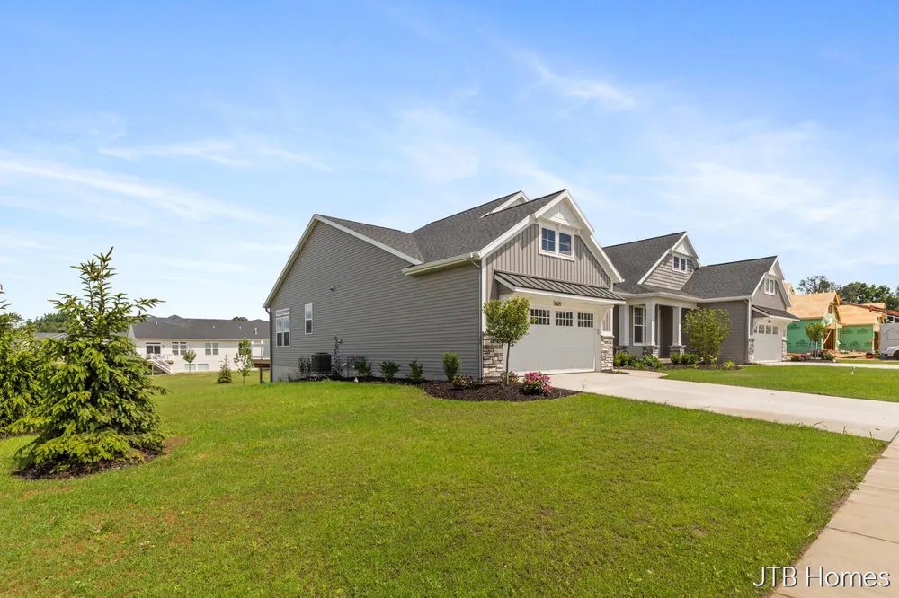 7605 Brook Villa South #135 Allendale, MI 49401