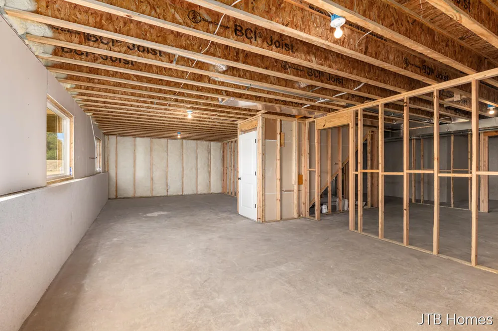 7603 Brook Villa South #136 Allendale, MI 49401