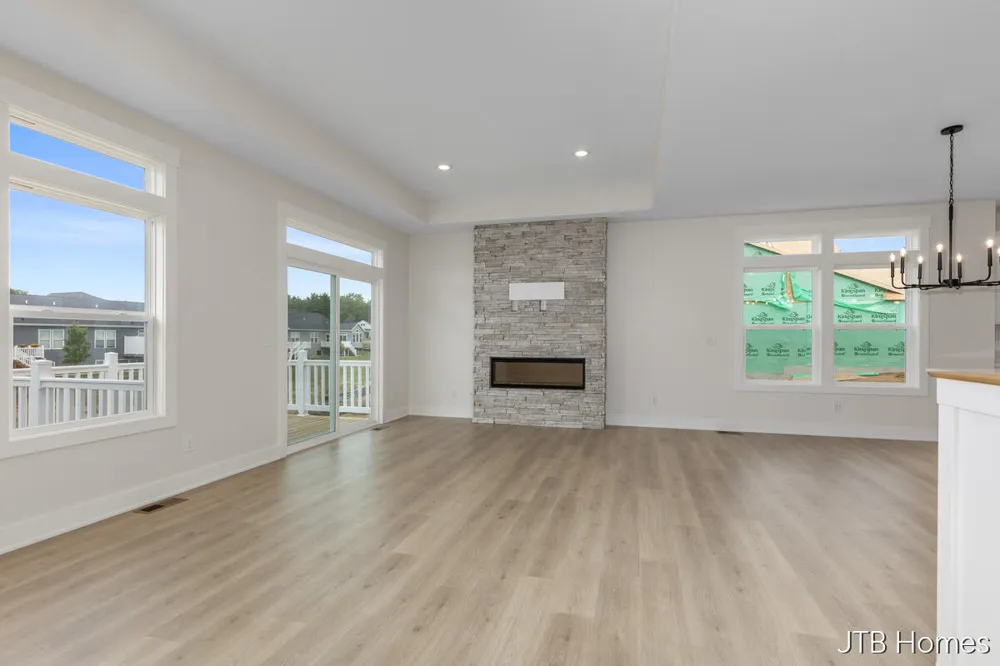 7603 Brook Villa South #136 Allendale, MI 49401