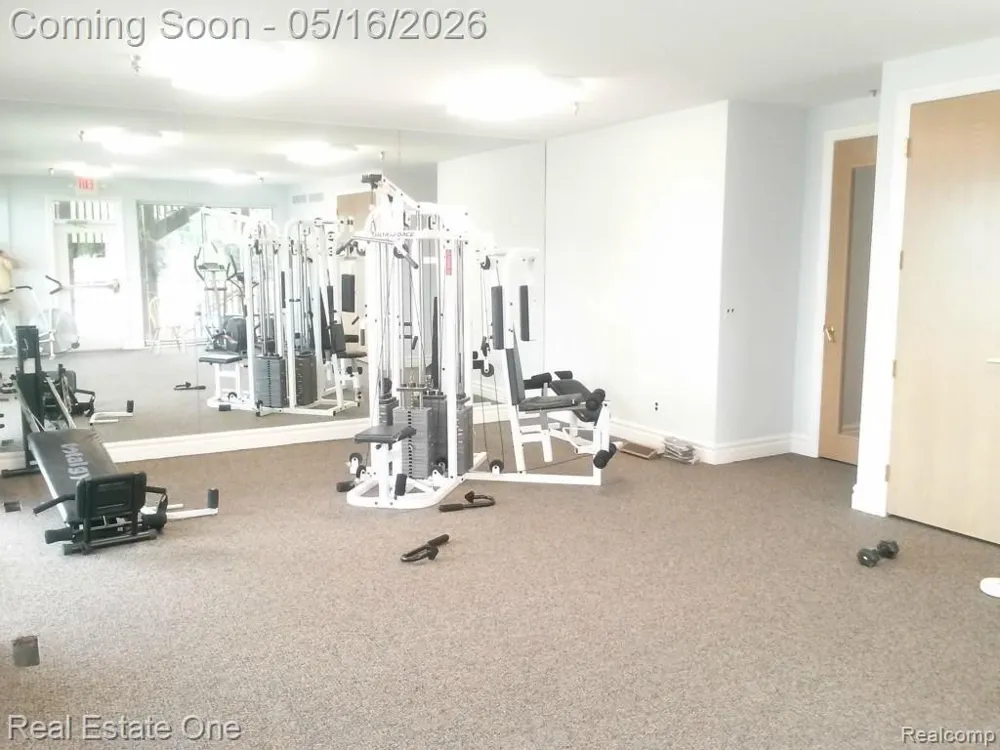 37520 Jefferson Avenue #101 Harrison Charter Township, MI 48045