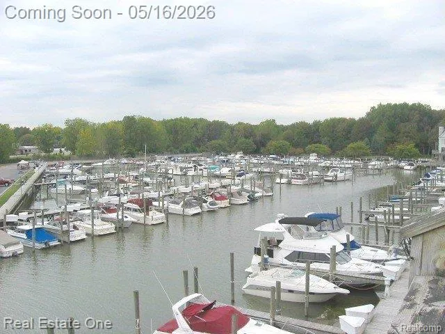 37520 Jefferson Avenue #101 Harrison Charter Township, MI 48045
