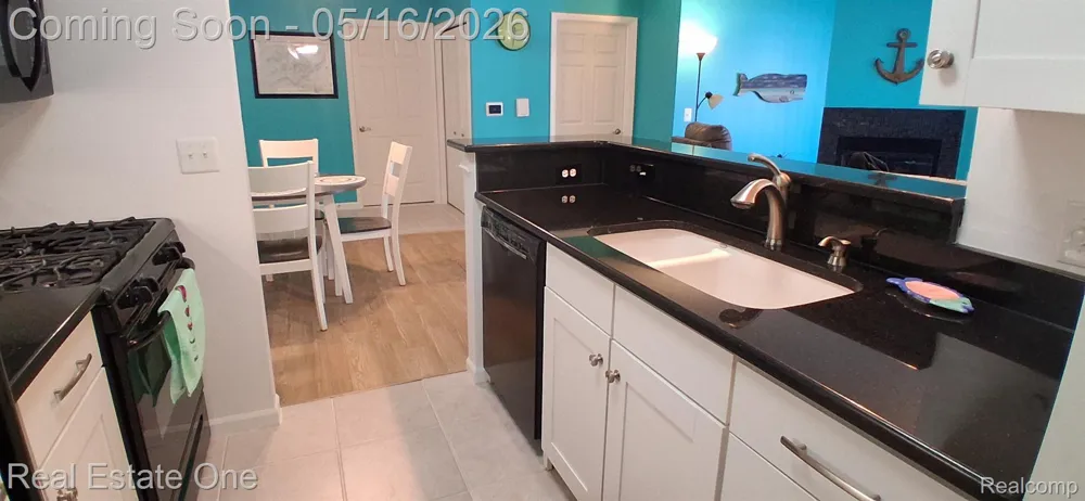 37520 Jefferson Avenue #101 Harrison Charter Township, MI 48045