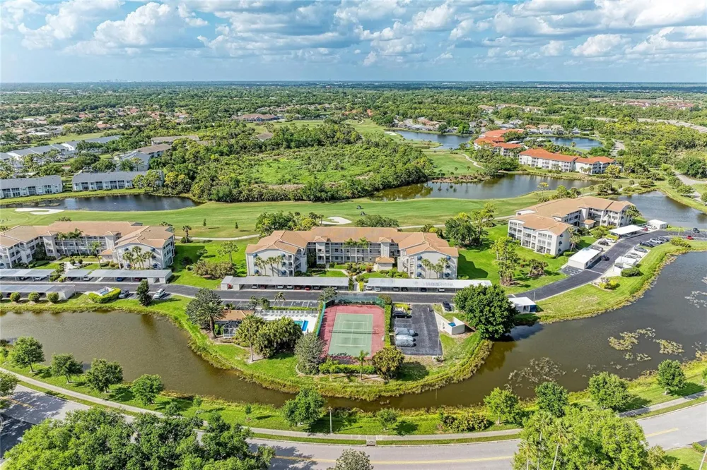 9620 CLUB SOUTH CIRCLE #5108 Sarasota, FL 34238