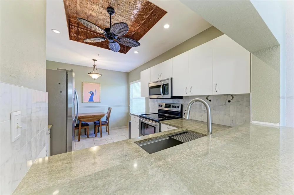 9620 CLUB SOUTH CIRCLE #5108 Sarasota, FL 34238