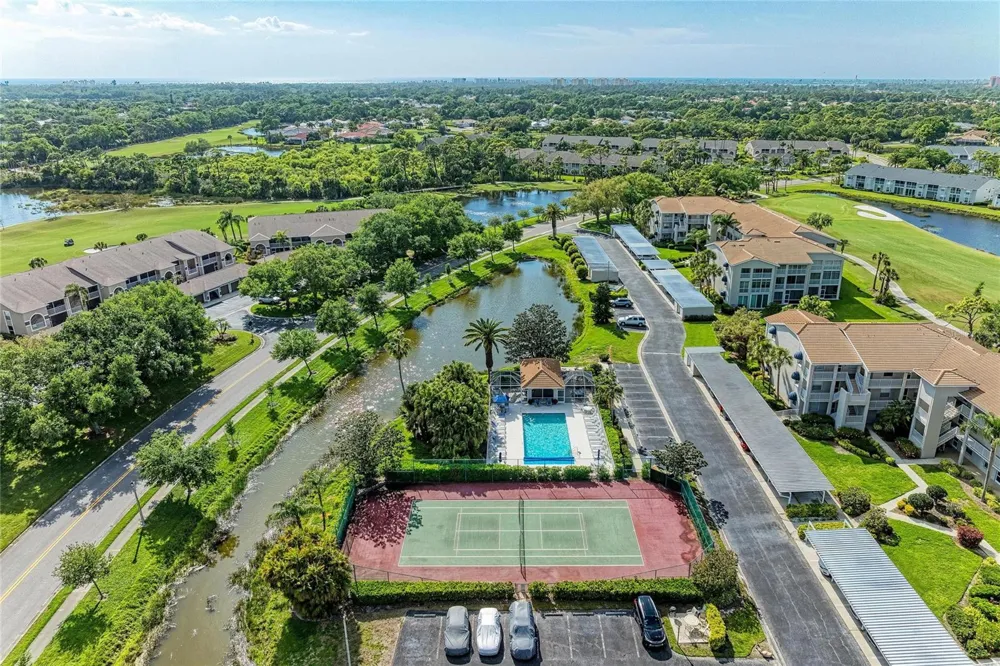 9620 CLUB SOUTH CIRCLE #5108 Sarasota, FL 34238