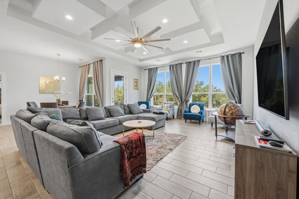 18605 Masters Cove Point Venture, TX 78645